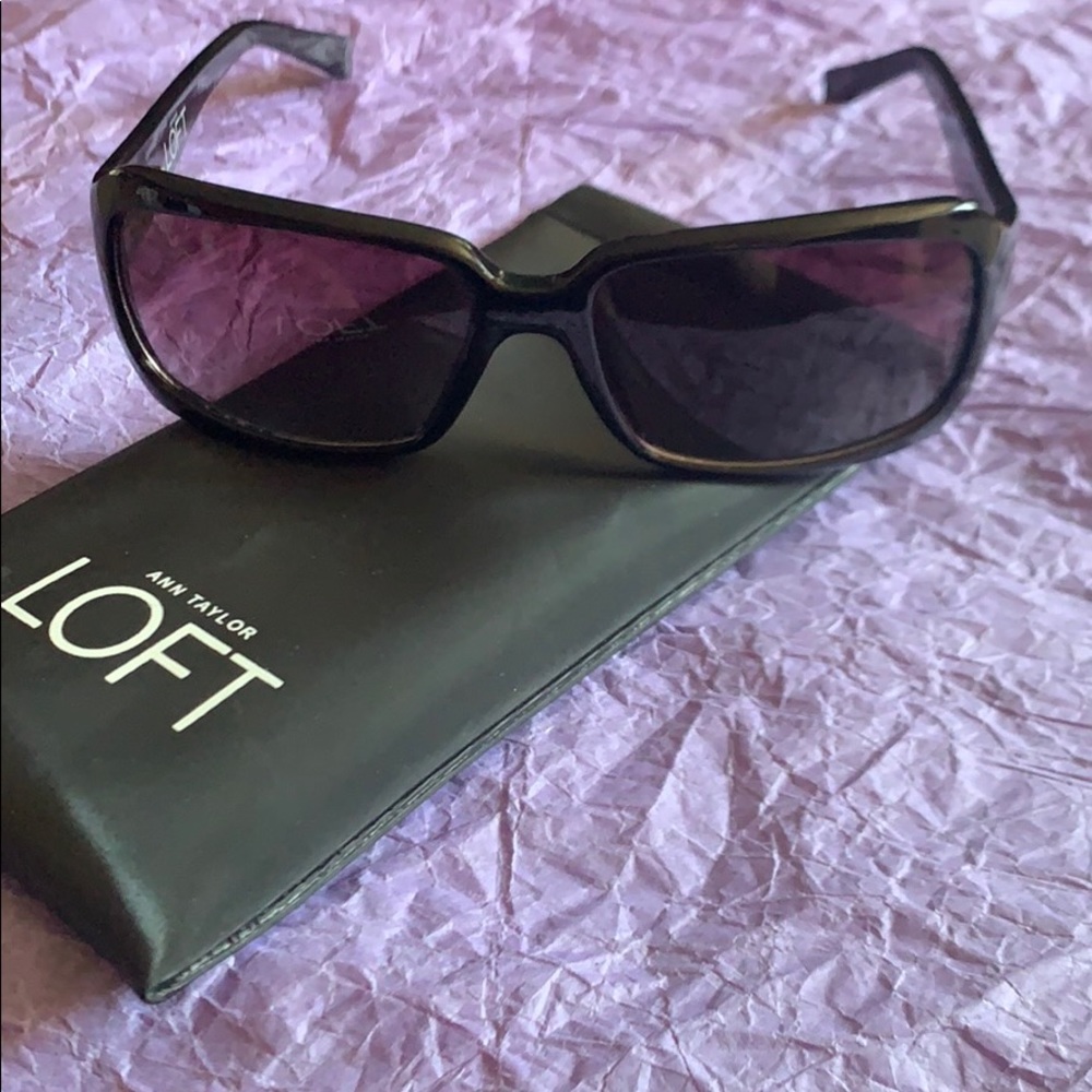 Ann Taylor sunglasses